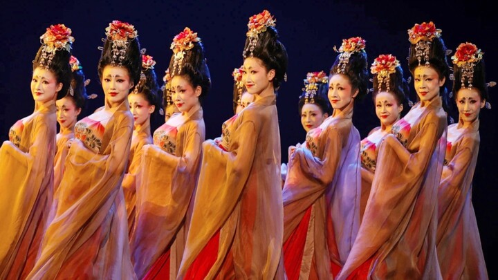 [13th Lotus Award] "Lady with Flowers in Her Hair"