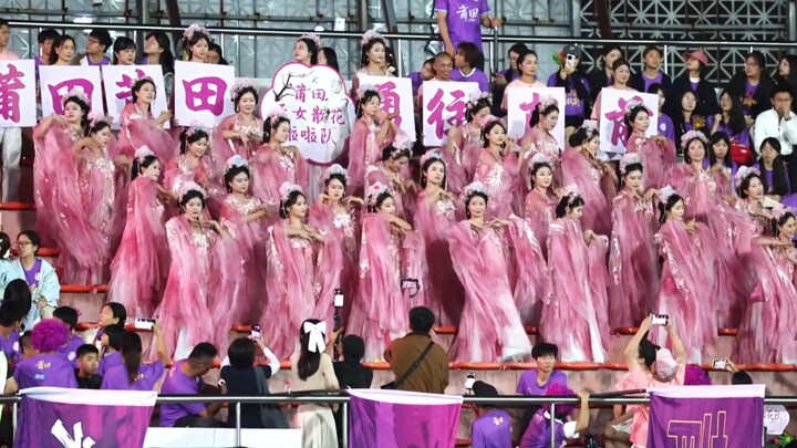 Putian Cheerleading Squad (Scattering Flowers from Heaven)