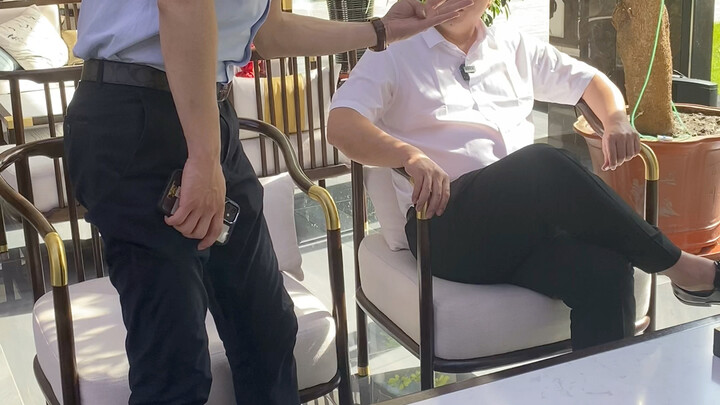 Quản lý sảnh giải quyết khó khăn trong việc mở rộng bộ phận phòng khách