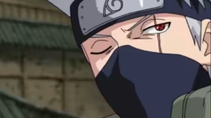 kenapa kakashi selalu menutupi wajah nya?