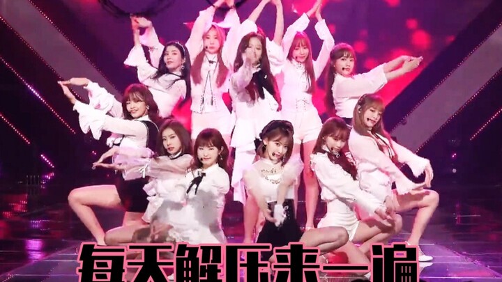 Completely cure OCD! Knife group dances or large-scale group performances are just so satisfying to 