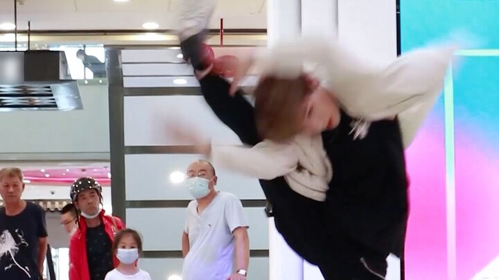 [Great Writer] Demonstrate how to remain calm even if you make a mistake in dancing! Jung Ho-seok - 