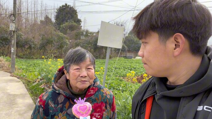 我们村的精神状态良好！报告完毕！