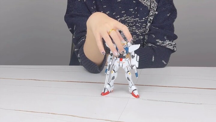 [Jealous Toys] Model Play UP 4th Anniversary Special Edition! Thirty high-quality MG Gundam model ki