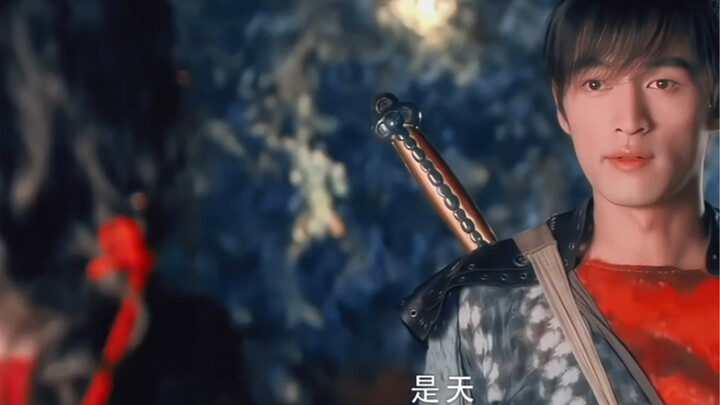 “Sebenarnya nggak setiap kali mendongak kita bisa lihat awan, juga langit.”