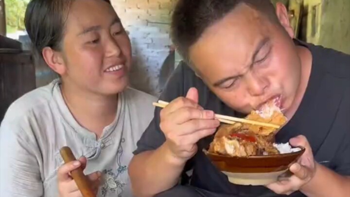 เมียเฮัดหยังให้กีนเดมื้อนี้