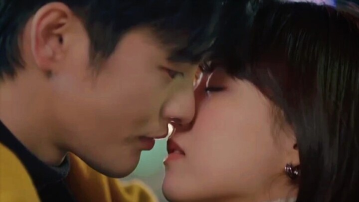 Help me, help me!!! He’s so talented!!! The kissing scene is so sexy!!!