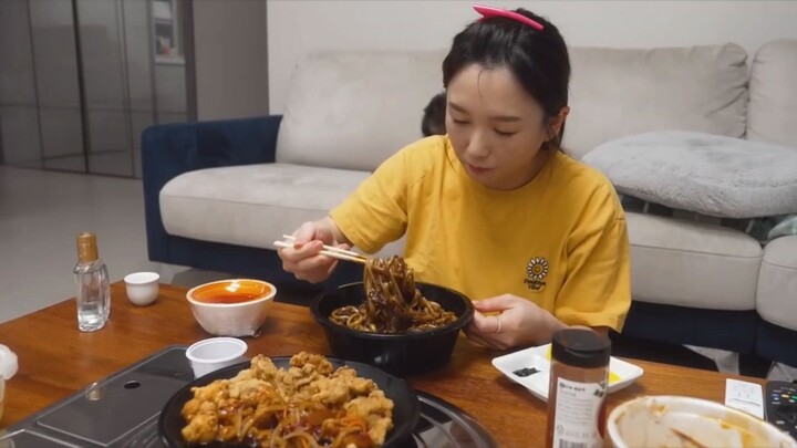 Noodle Mukbang