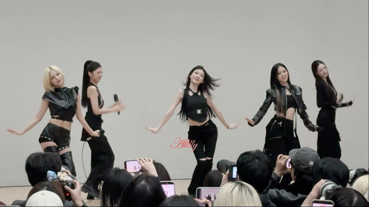 ITZY All Members: What is Love 💗 Bottle Girls Hit It Off