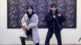 [Gunil Gaon]JYP新一代舞王攜夥伴駕到…槍鴨的LALALALA Challenge