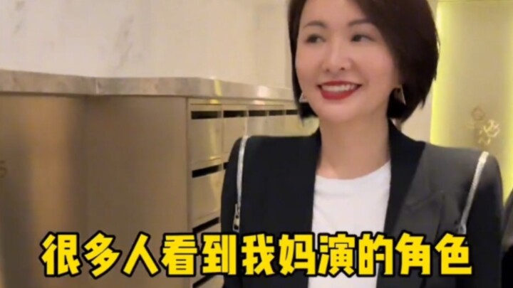 عندما يمتلئ القلب بالشغف، تتألق العينان بالضوء: مسيرة أمي الفنية