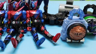 Thực ra tôi đã mua một đống Kamen Rider rác rưởi với giá 700 nhân dân tệ.
