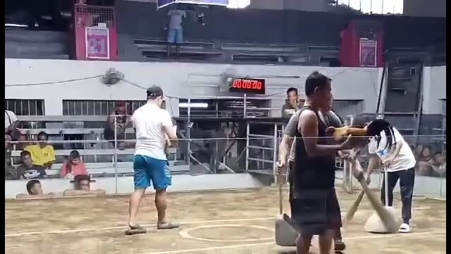 pumpkin sweater champion at 2hits in NGSC ARENA