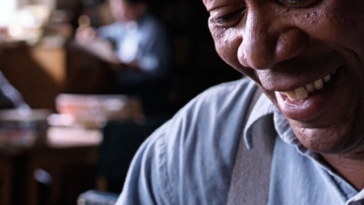 The Shawshank Redemption: The Male Lead’s Height of 1.97 Meters Creates an Obvious Plot Hole