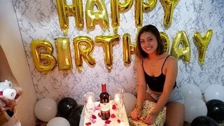 HANNAH @ 19