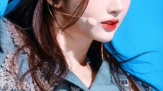 Holy crap! The strongest visual in history?! With dance skills like these, they'd definitely be the 