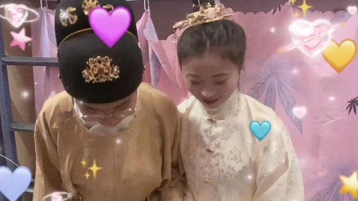 Pernikahan di asrama putri