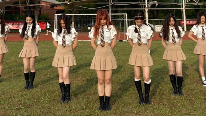 [Girls' Generation] Cover "The World We Meet Again" (versi panggung) Mari kita tumpahkan air mata ma