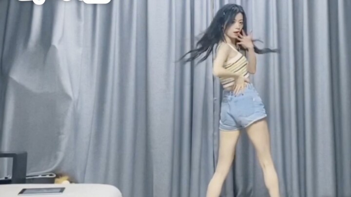 【Menari】HyunA menari mengikuti lagu musim panas di musim dingin-BABE