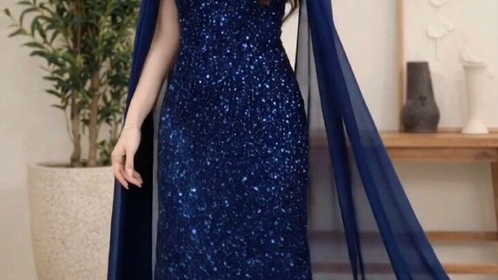 this dress fitting out stunning