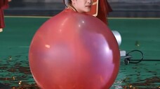 Chen Feiyu put Wang Jiaer into a balloon and everyone laughed wildly