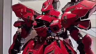 [1:18 Sazabi statue-level transformation] The ultimate collision of EXS Gundam and Mind Singularity｜