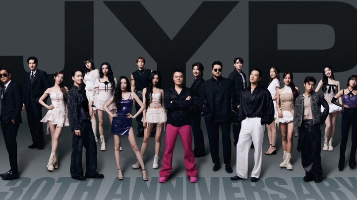 240913 Is Jihyo really standing in the center so fresh and radiant?! Is JYP actually this nice now?!