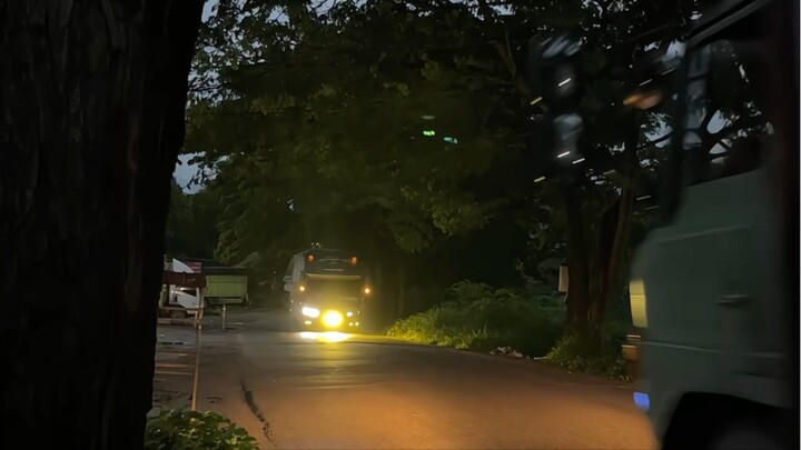 Bus ALS 271 Super Executive Menuju Padang