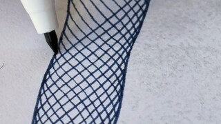 มือต้องเชื่อฟัง วาดถุงน่องเยอะๆ