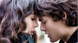 ROMEO AND JULIET (Douglas Booth and Hailee Steinfeld)