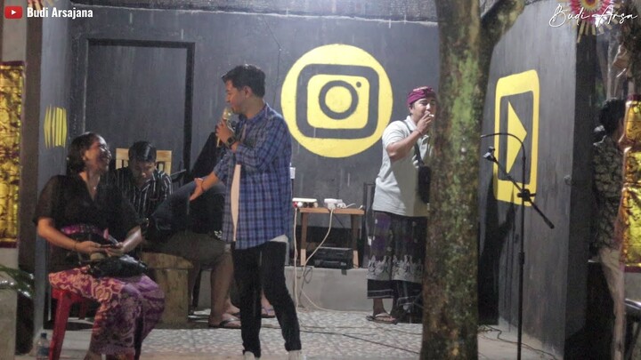 Malam Minggu ditengah Hujan Deras, Budi Arsa Ngibur di Warung Yama Pekutatan, Jembrana