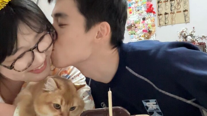 Lớn lên thật tuyệt, được lớn lên bên bạn càng tuyệt vời hơn