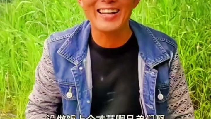 وداعًا للعام الماضي واستقبالًا للعام الجديد، ها هي مجموَعةٌ مختارةٌ؛ شكرًا لإخوتي على دعمكم ومرافقتك