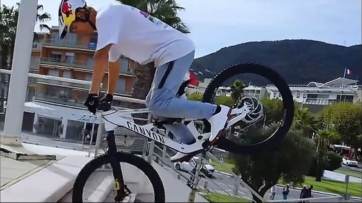Normal Skills VS King Of Bike Riding