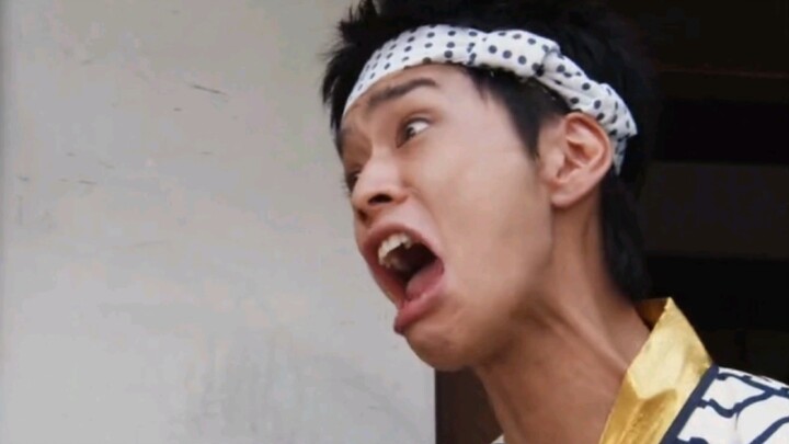 "I'm just a Kamen Rider passing by" "Kamen Rider, what the hell?"