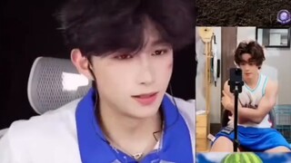 It's so exciting. Northeast Starbucks's white socks VS Shenzhen school uniform male college students