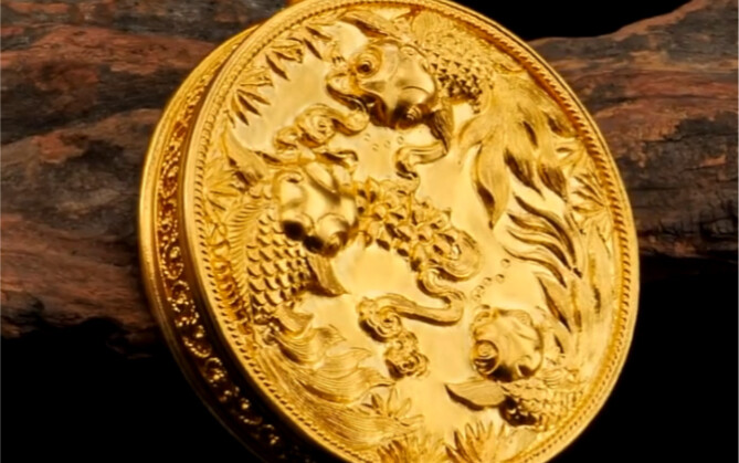 这才是真正的“六宫粉黛无颜色”