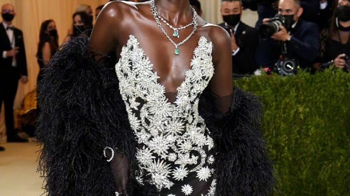 【Black Pearl】Oh no! I can’t take my eyes off her when I see her!! New generation black supermodel An