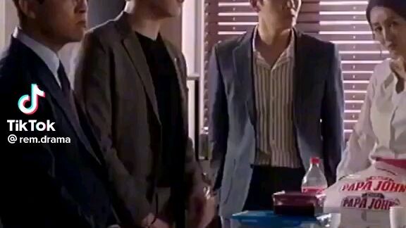 #Suspicious partner😍