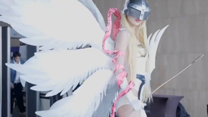 งานมหกรรมการ์ตูนกวางโจว ตัวละครเทียนหนี่โซ่วหล่อมาก ชอบมาก!