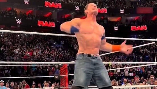 In a sense, three versions of Senna in the same frame