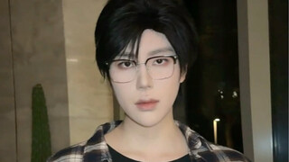 Mom: He’s the only one who’s still studying?