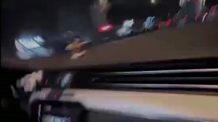 Sư phụ: Cầu xin anh đấy, cho tôi đi cùng với! Ba cú đấm không chết thì coi như hủy kèo!!