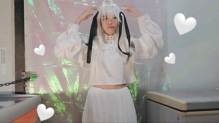 ONLY LEGENDS KNOW WHO I AM COSPLAYING AS π