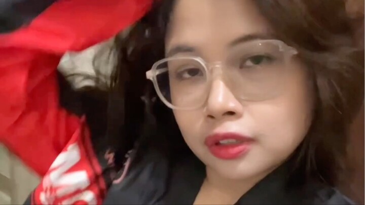 So I cut you off hehe eme lang