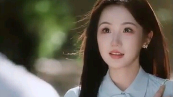 143. Woke Up as CEO’s Fake Evil GF, Tried to Run. But He Regained His Memory and Refused to Let Her.