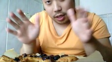 ASMR EATING SOUNDS - HOMEMADE BLUEBERRY CAKE