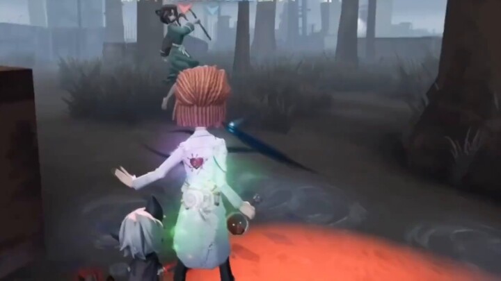 [Top S1 Perfumer] Is he handsome? If not, I will delete it.