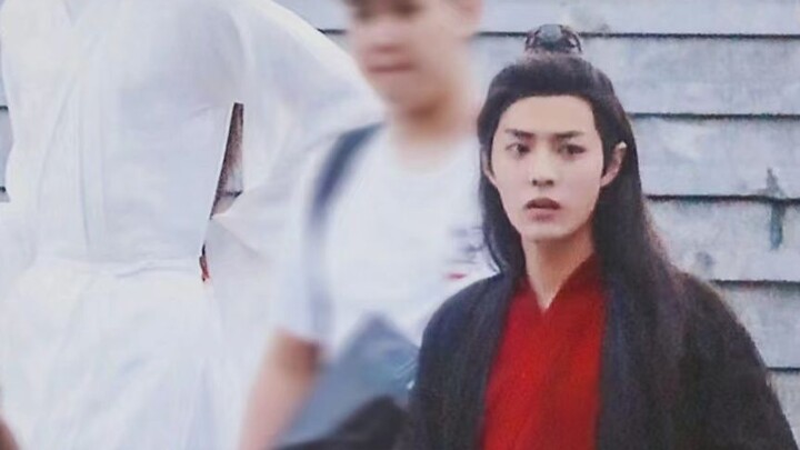 Ya ampun… Aku benar-benar ngerti kenapa dia jauh lebih populer di luar negeri!