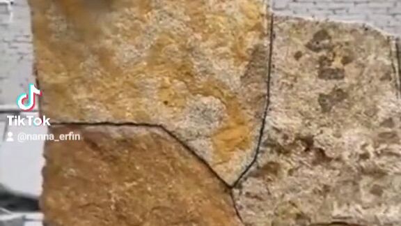 Batu Sebagai Puzzle Alam